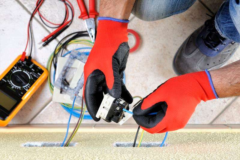 電気工事スタッフ【アルバイト】